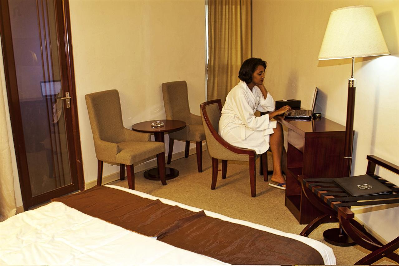 Manrashiwa Hotel Addis Ababa Room photo
